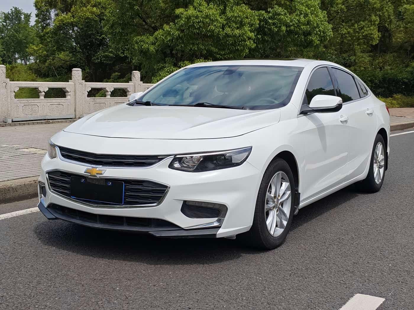 2017 Chevrolet Malibu XL White, 91,000 km, China export – photo 1