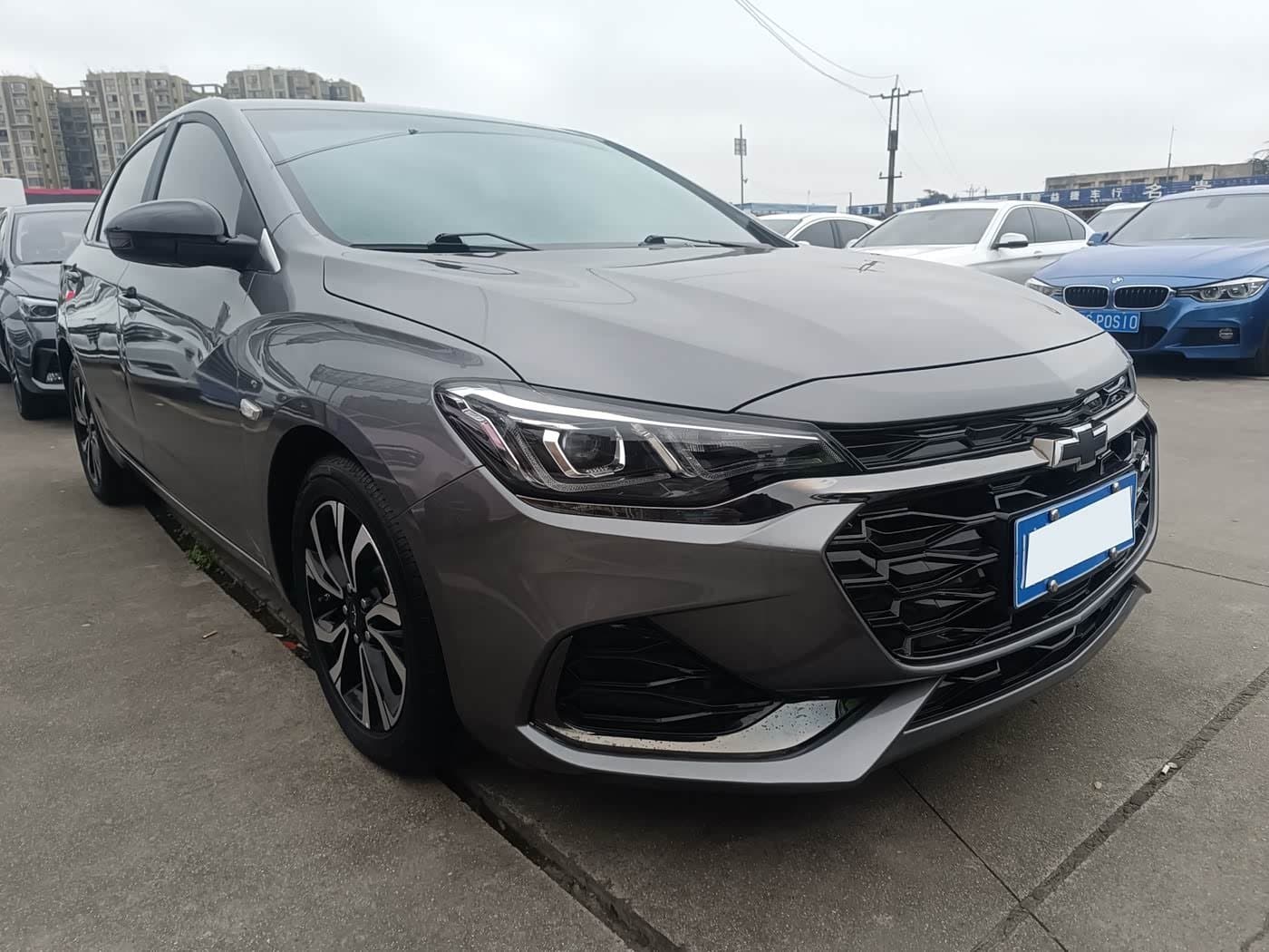 2020 Chevrolet Monza 银灰色, 21,100 km, China export – photo 3