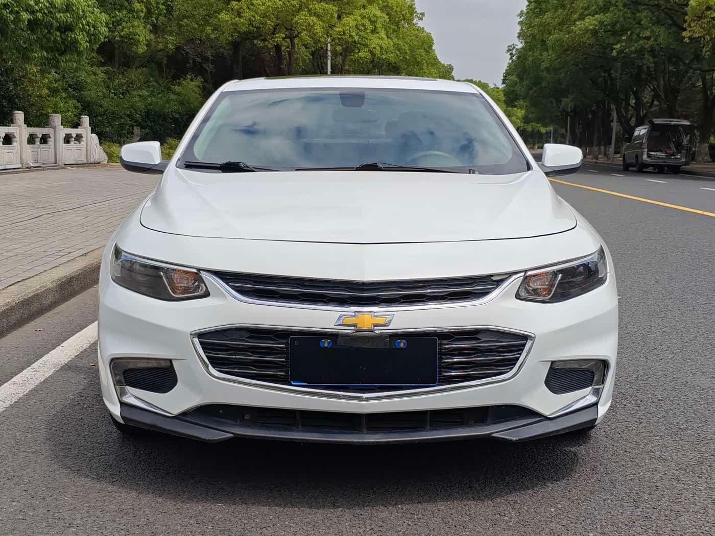 2017 Chevrolet Malibu XL White, 91,000 km, China export – photo 2