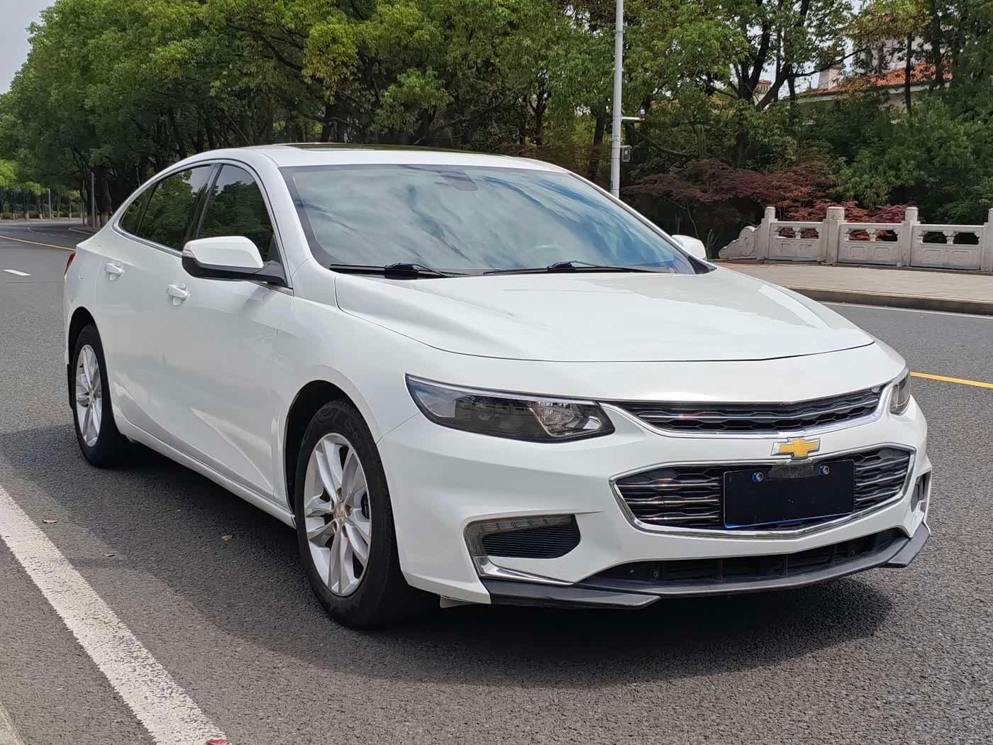 2017 Chevrolet Malibu XL White, 91,000 km, China export – photo 3