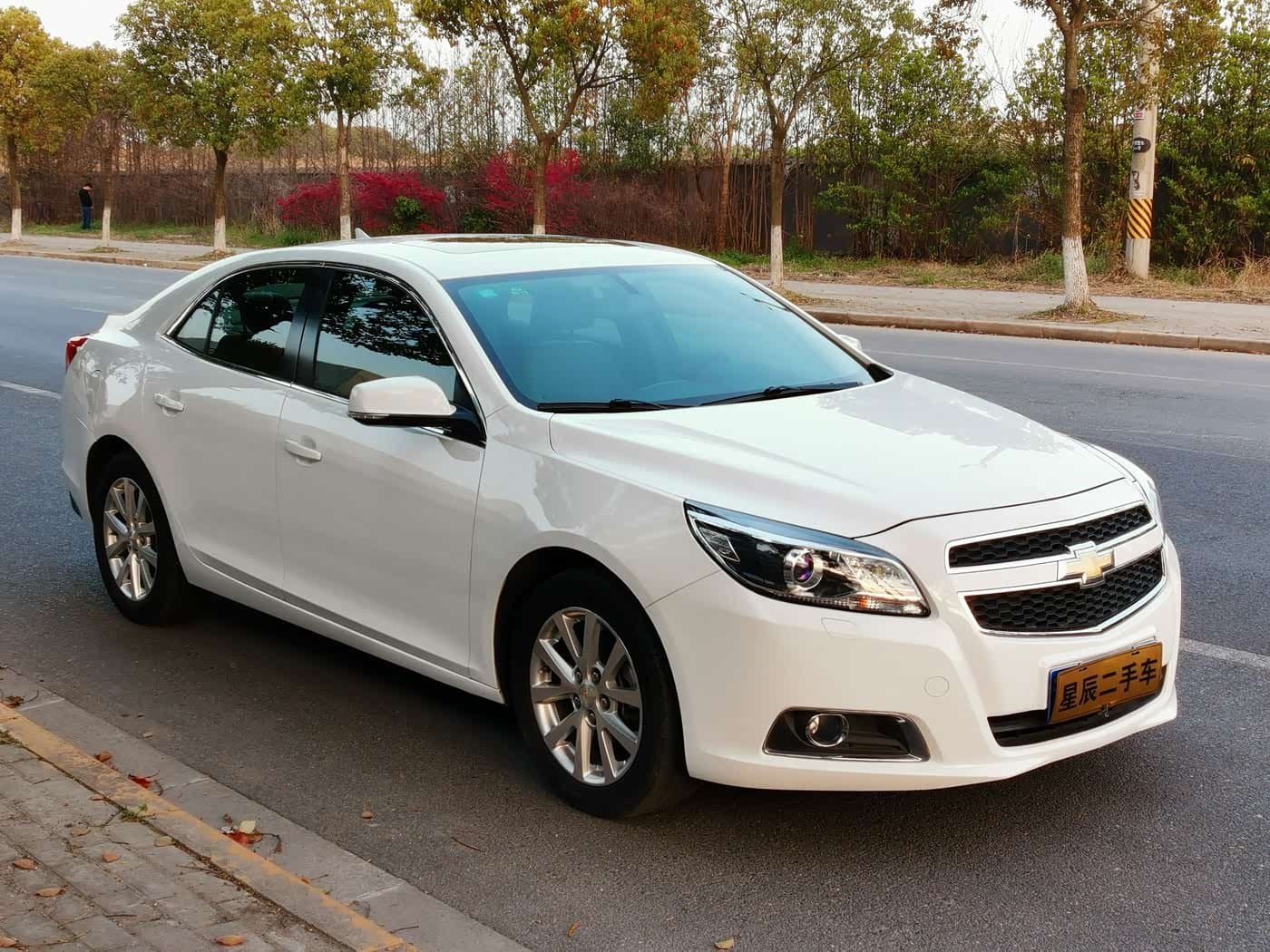 2014 Chevrolet Malibu White, 103,000 km, China export – photo 4
