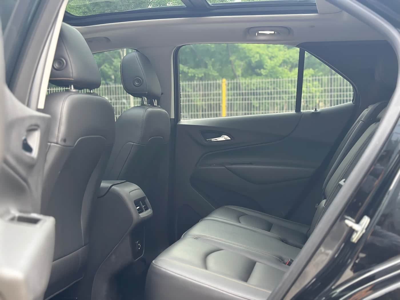 2020 Chevrolet Equinox Black, 56,000 km, China export – photo 7