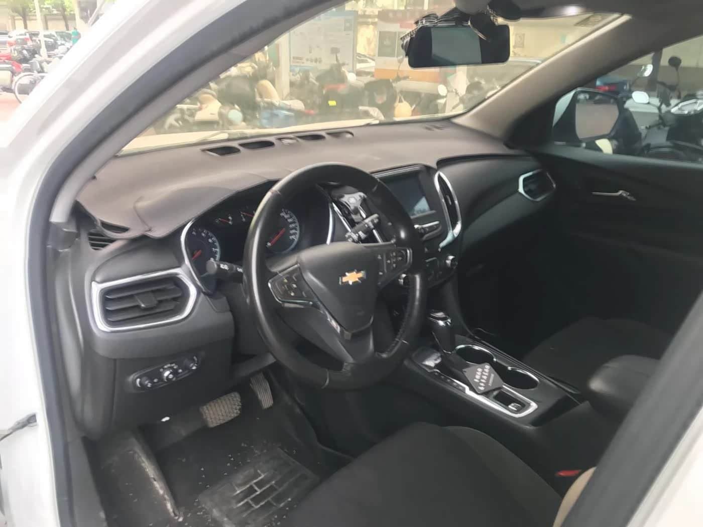 2017 Chevrolet Equinox White, 87,000 km, China export – photo 6