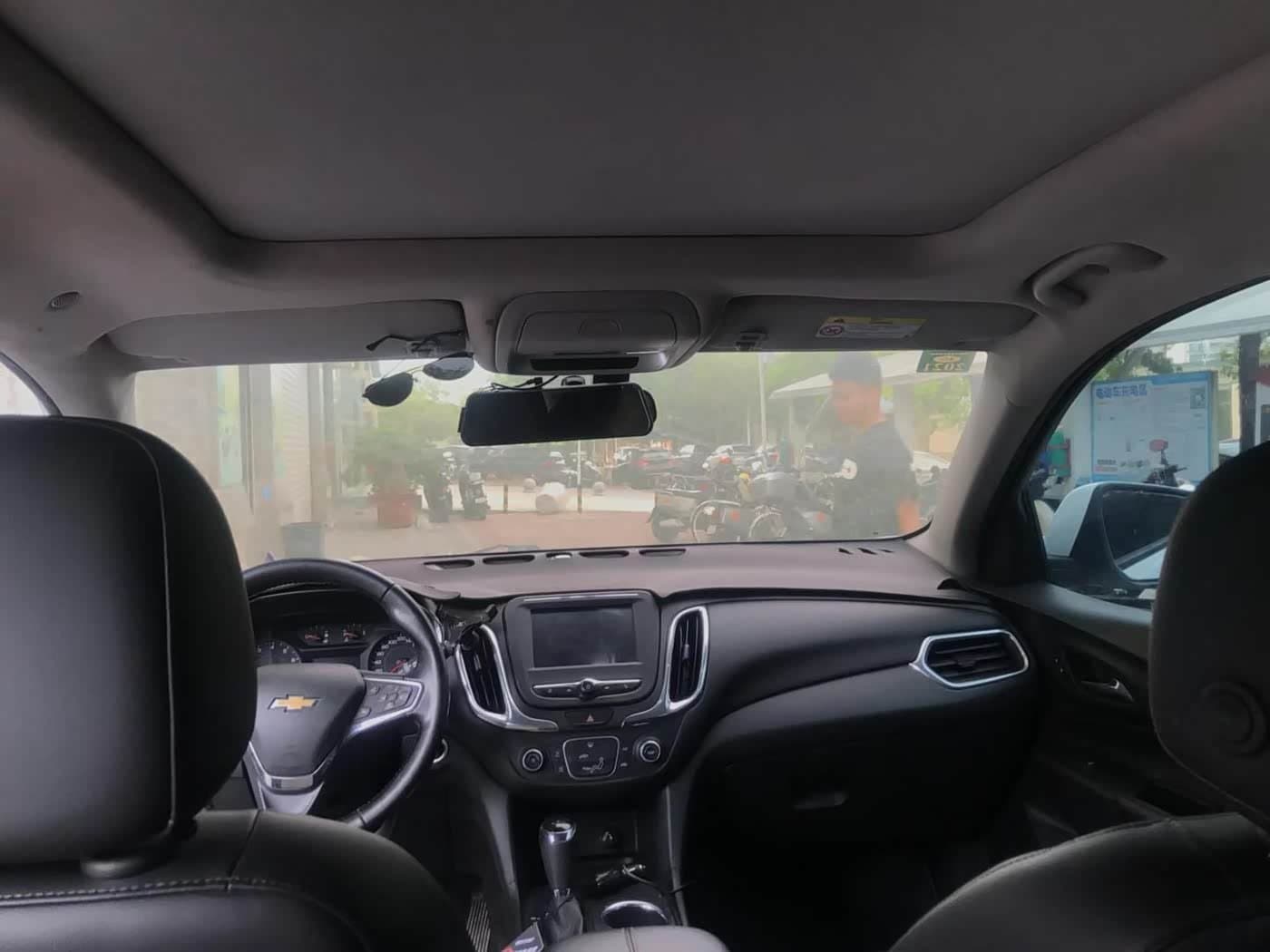 2017 Chevrolet Equinox White, 87,000 km, China export – photo 5