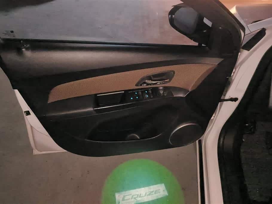 2013 Chevrolet Cruze White, 63,100 km, China export – photo 7