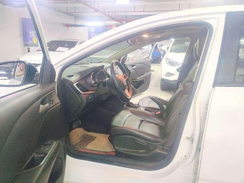 2019 Chevrolet Monza White, 40,000 km, China export – photo 5