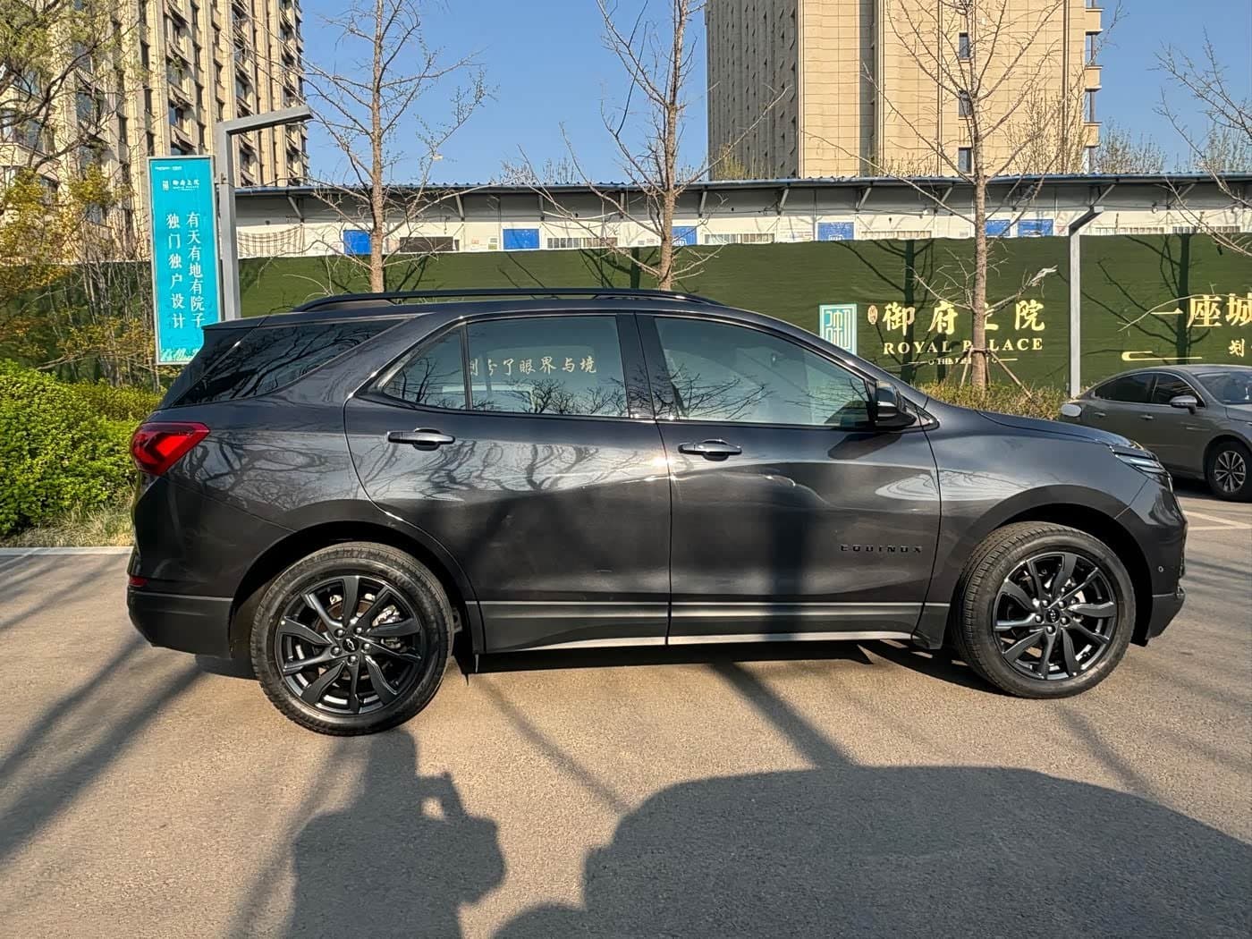 2021 Chevrolet Equinox 银灰色, 32,000 km, China export – photo 4