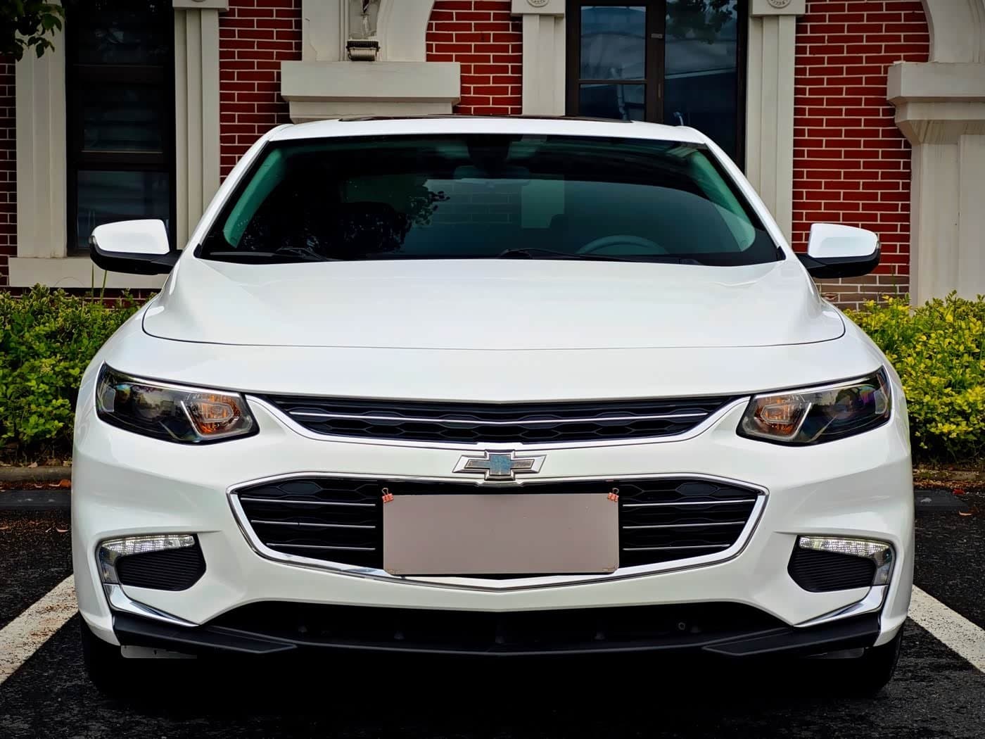 2017 Chevrolet Malibu XL White, 66,000 km, China export – photo 2