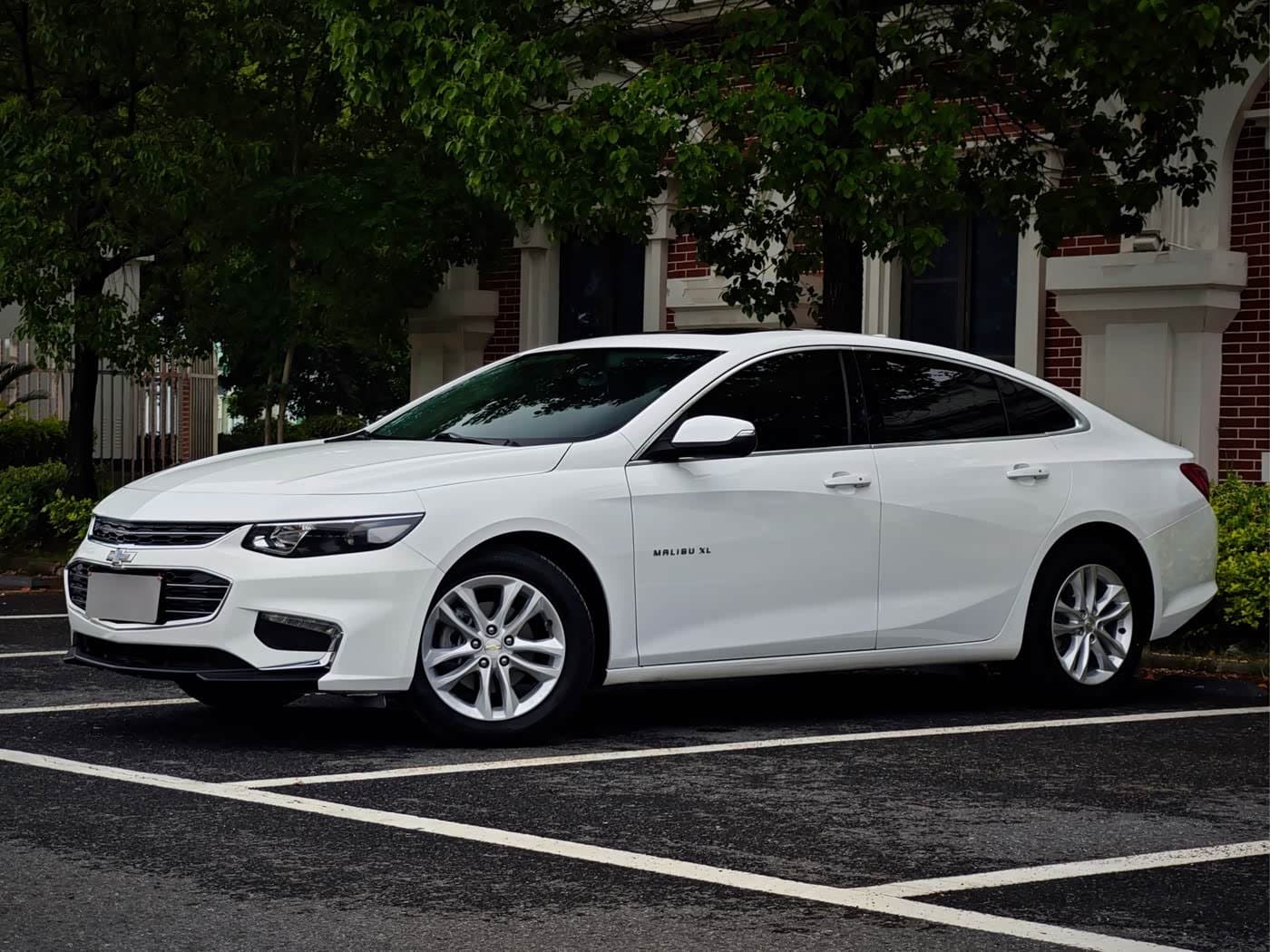 2017 Chevrolet Malibu XL White, 66,000 km, China export – photo 1