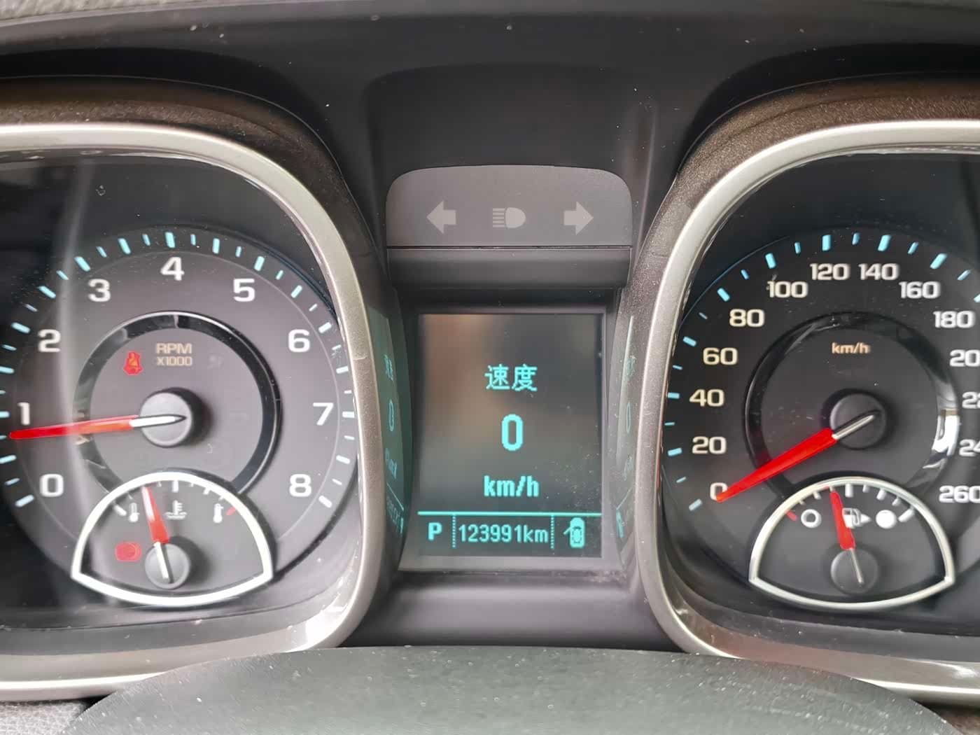 2014 Chevrolet Malibu White, 120,000 km, China export – photo 6