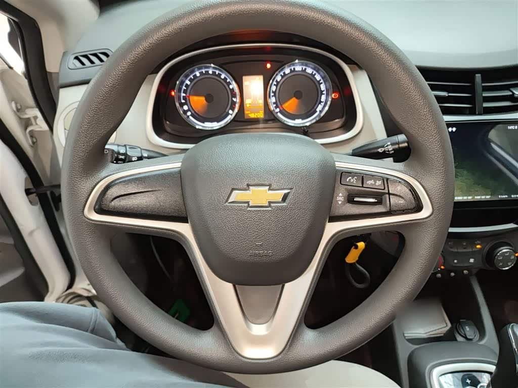 2017 Chevrolet Sail White, 48,400 km, China export – photo 7