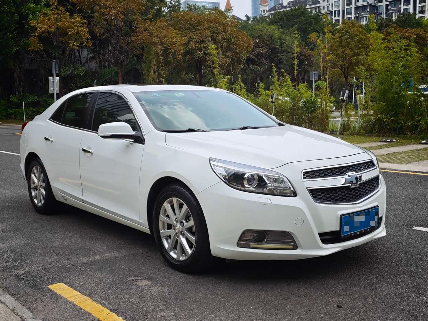 2014 Chevrolet Malibu White, 120,000 km, China export – photo 3