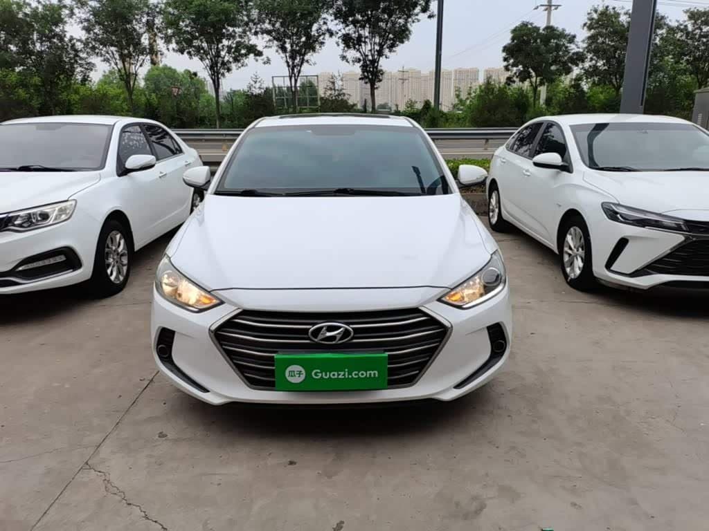 2016 Hyundai Elantra White, 98,800 km, China export – photo 3