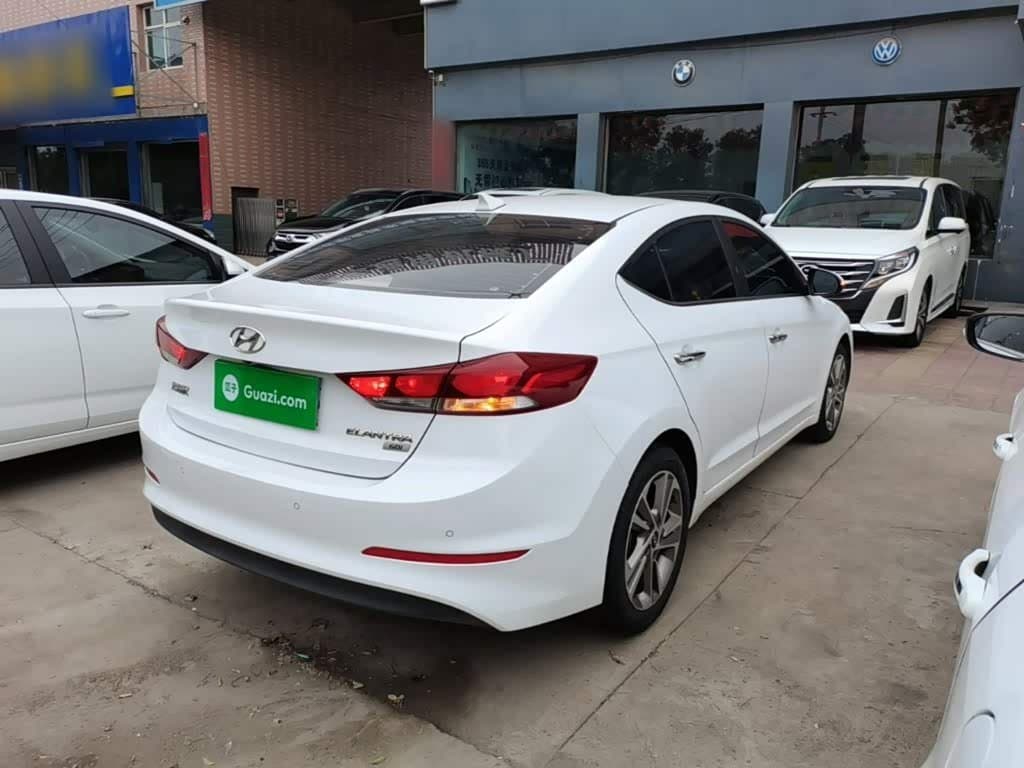 2016 Hyundai Elantra White, 98,800 km, China export – photo 7