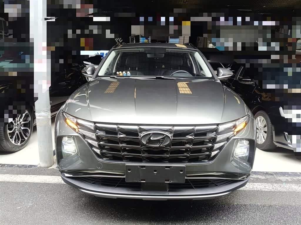 2022 Hyundai Tucson 银灰色, 80,500 km, China export – photo 3