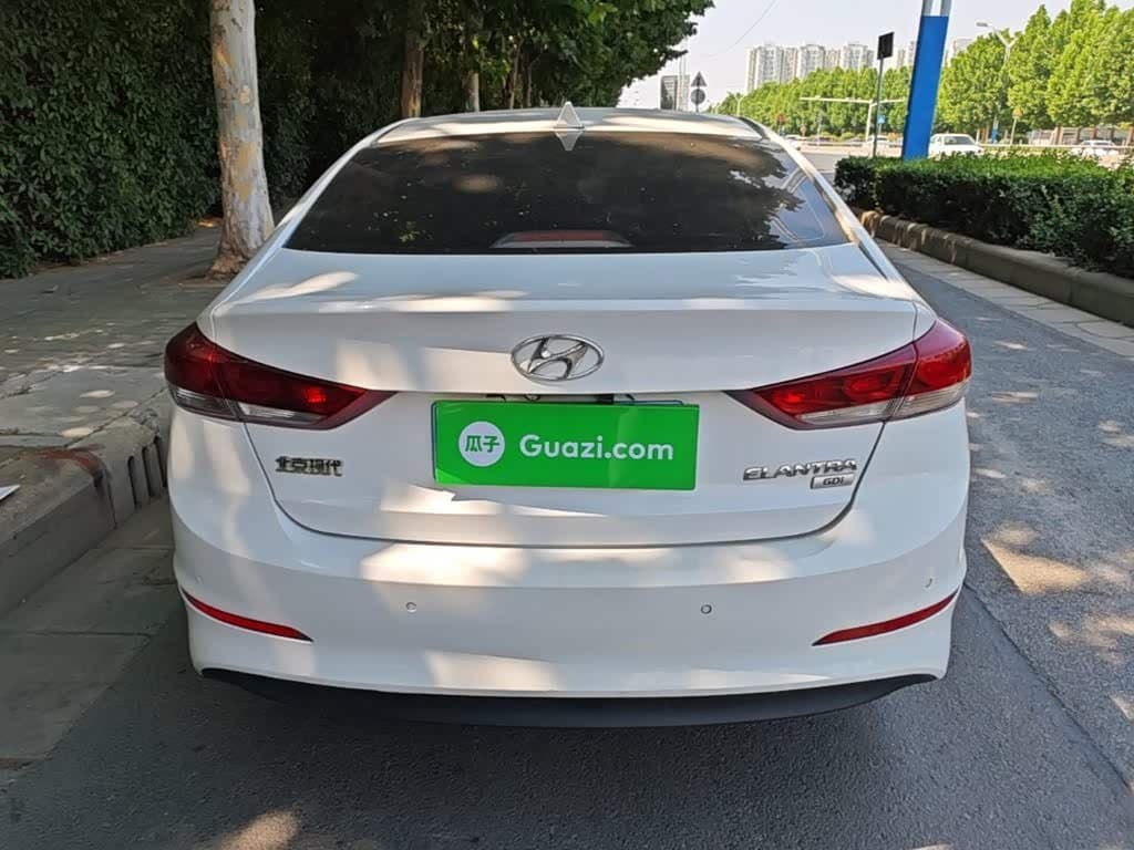 2016 Hyundai Elantra White, 93,000 km, China export – photo 6