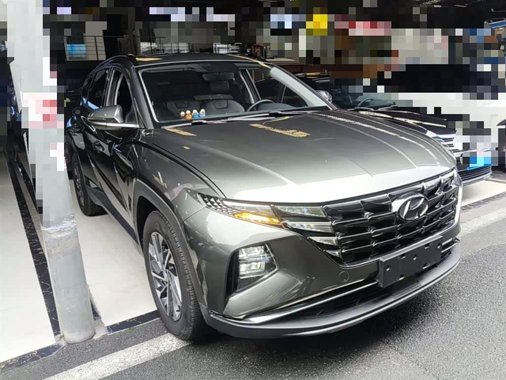 2022 Hyundai Tucson 银灰色, 80,500 km, China export – photo 4