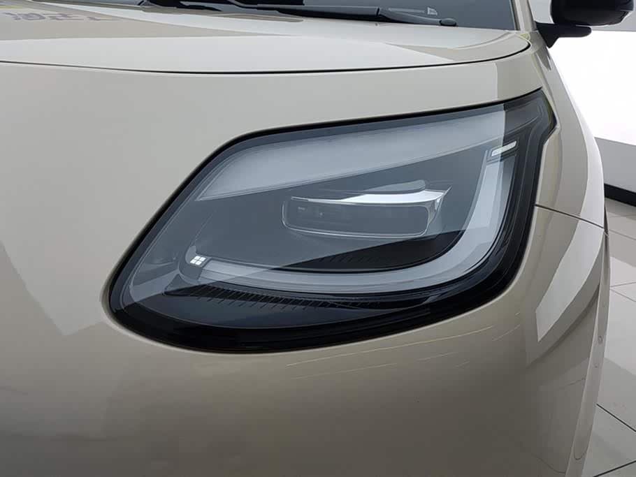 2025 Aion UT Yellow, 14,200 km, China export – photo 5