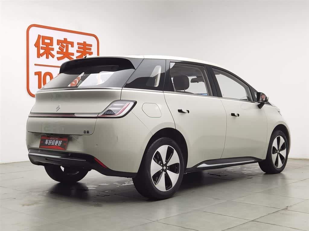 2023 Baojun Cloud White, 24,300 km, China export – photo 2