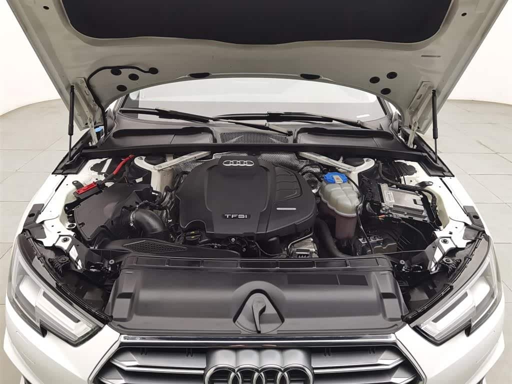 2018 Audi A4L White, 169,900 km, China export – photo 6