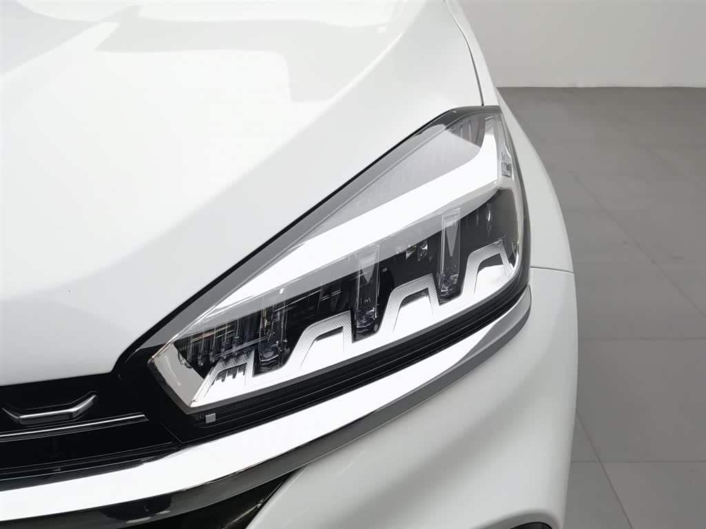 2022 Chery Tiggo 8 White, 49,200 km, China export – photo 7