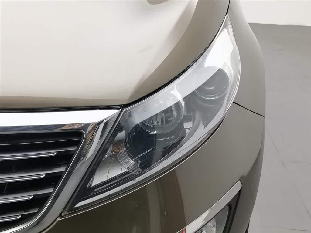 2013 Kia Sportage Yellow, 61,000 km, China export – photo 7