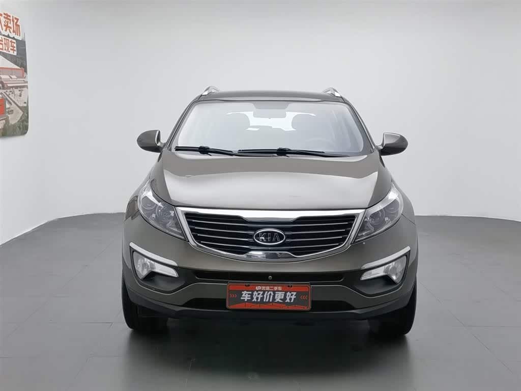 2013 Kia Sportage Yellow, 61,000 km, China export – photo 3