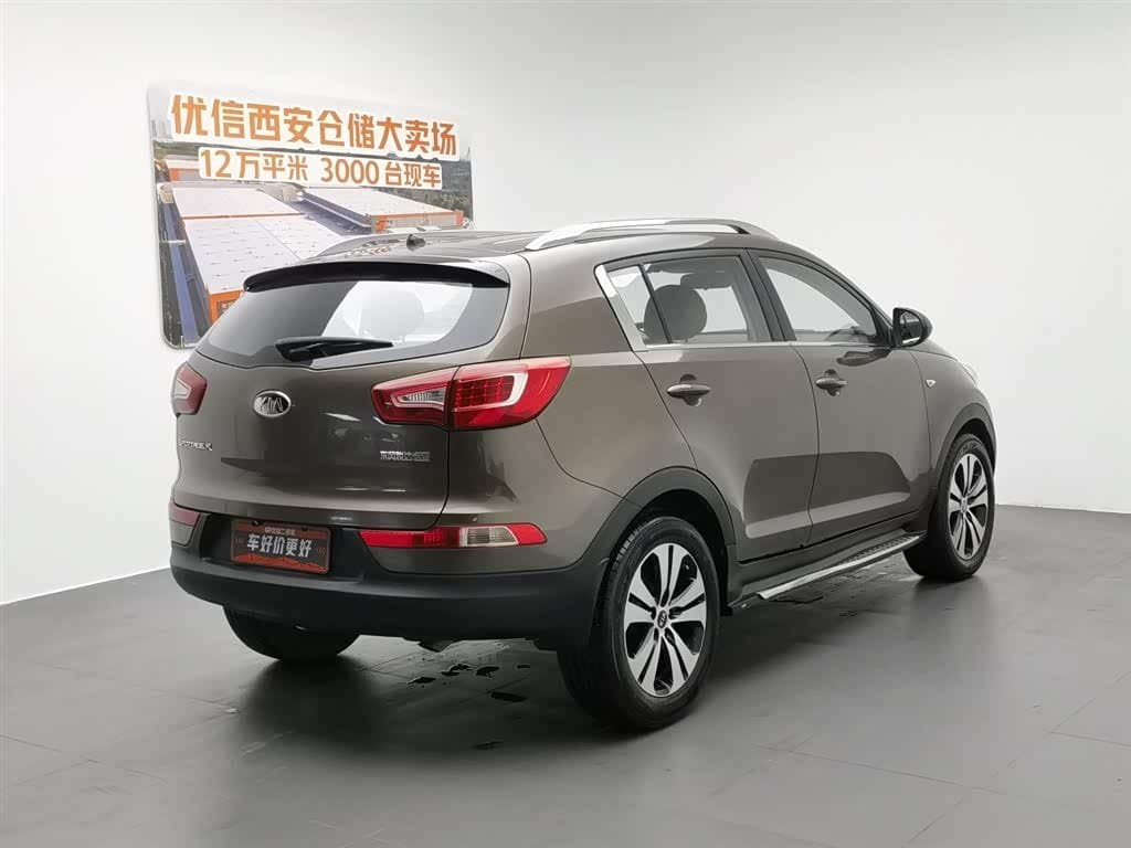 2013 Kia Sportage Yellow, 61,000 km, China export – photo 2