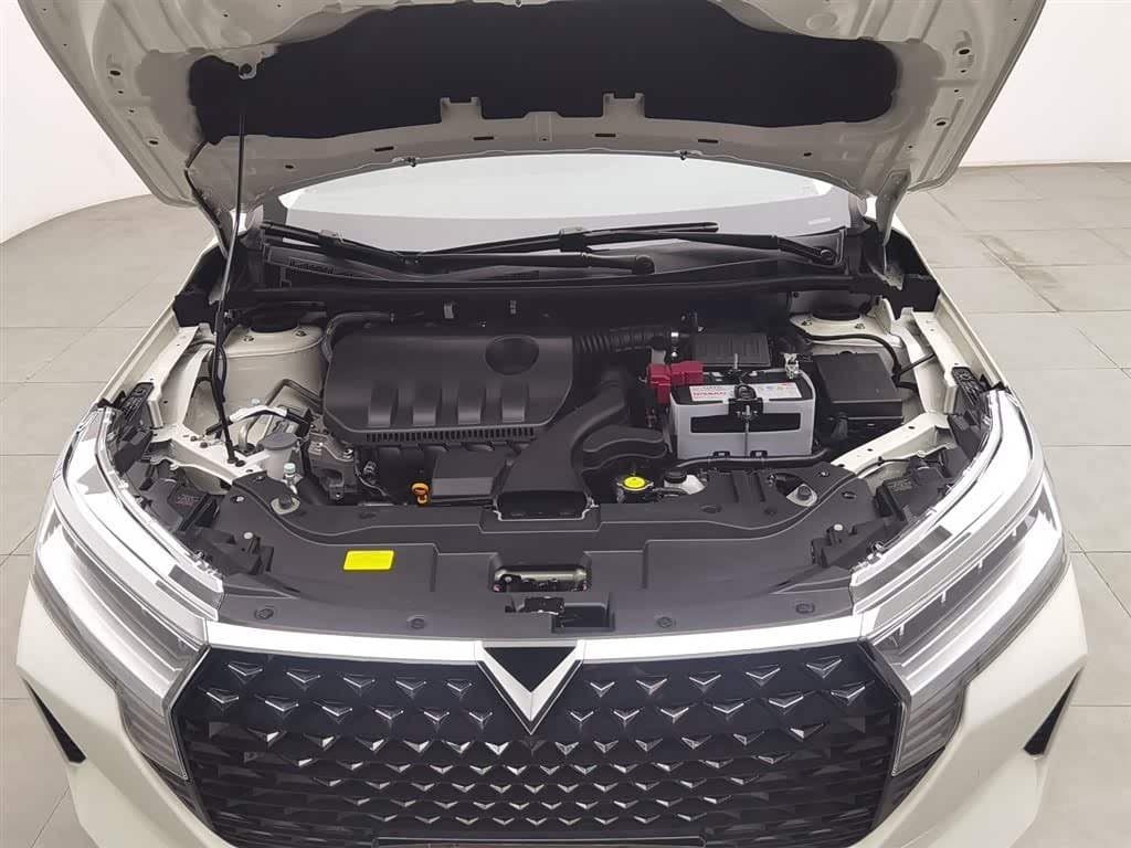2023 Venucia D60 White, 3,000 km, China export – photo 6