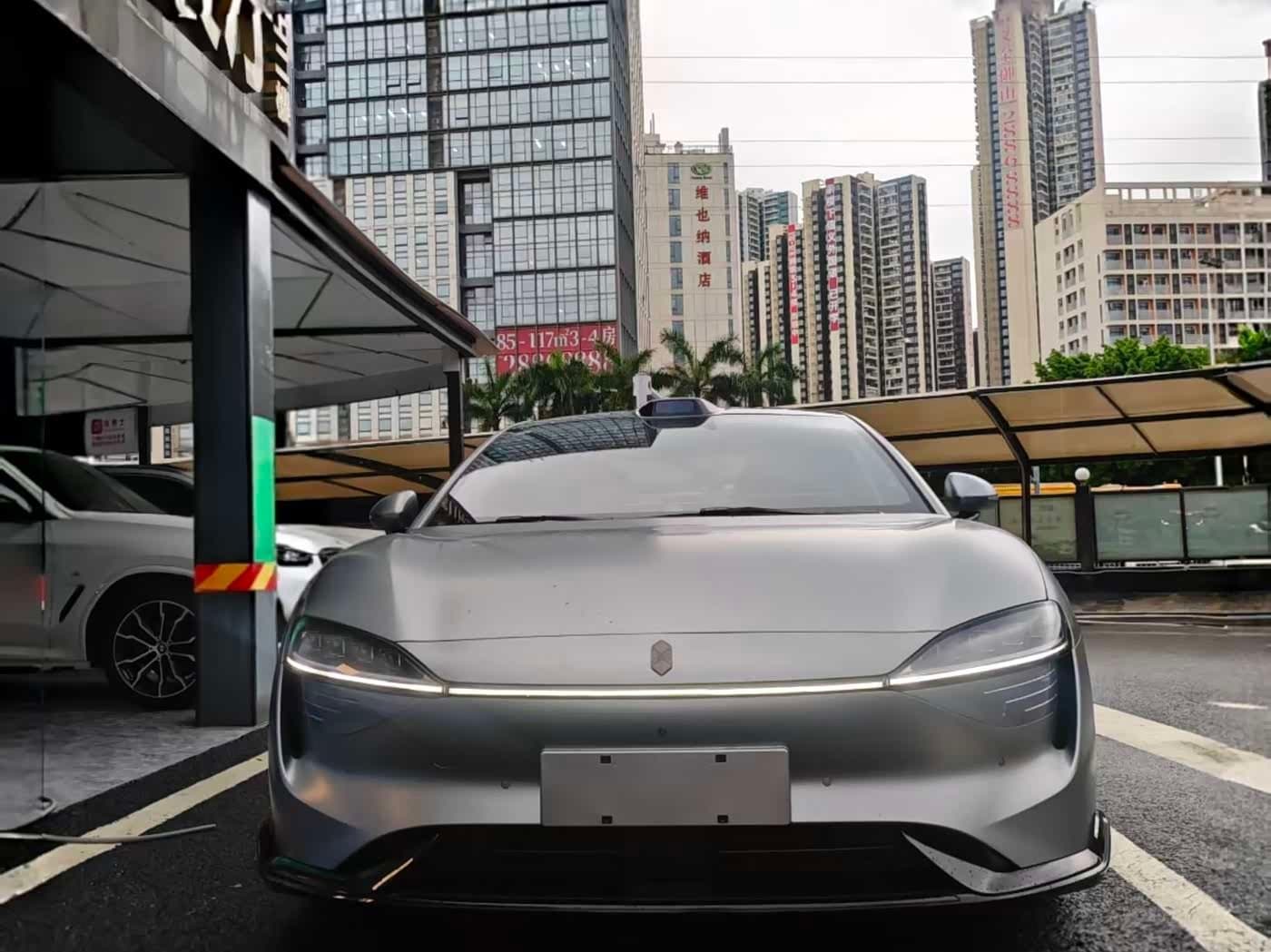 2025 Zhijie S7 银灰色, 7,000 km, China export – photo 2