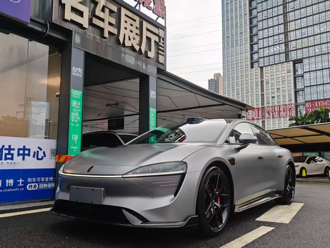 2025 Zhijie S7 银灰色, 7,000 km, China export – photo 1