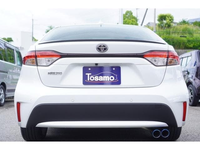 2021 TOYOTA COROLLA PEARL WHITE, 60,651 km, China export – photo 3