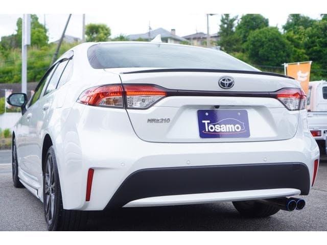 2021 TOYOTA COROLLA PEARL WHITE, 60,651 km, China export – photo 9