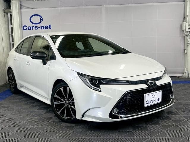2020 TOYOTA COROLLA PEARL WHITE, 37,130 km, China export – photo 1