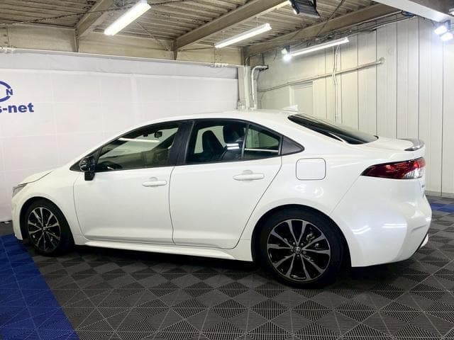 2020 TOYOTA COROLLA PEARL WHITE, 37,130 km, China export – photo 9