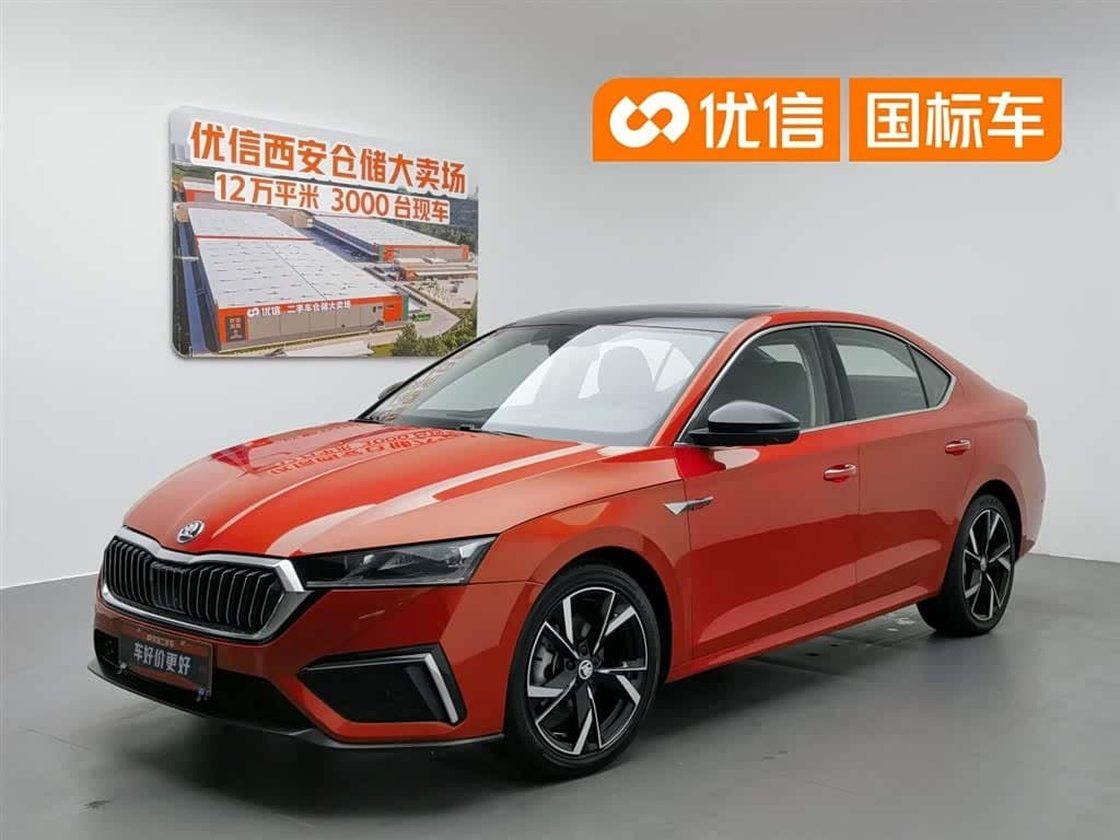 2021 Škoda Octavia Red, 44,500 km, China export – photo 1