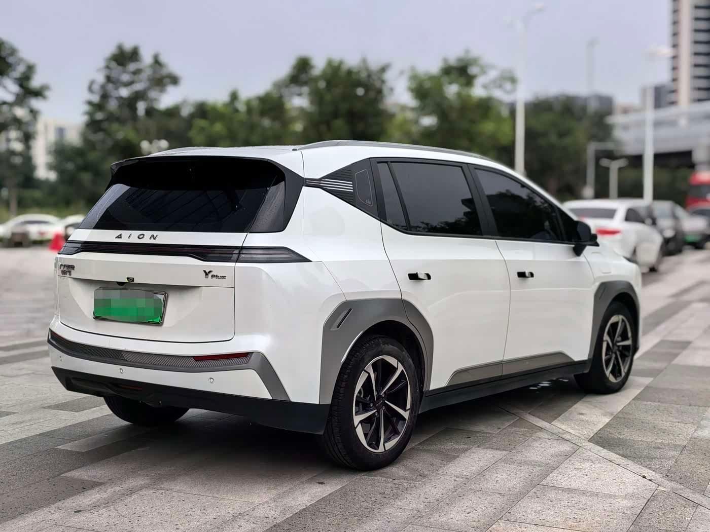 2023 Aion Y White, 64,000 km, China export – photo 7