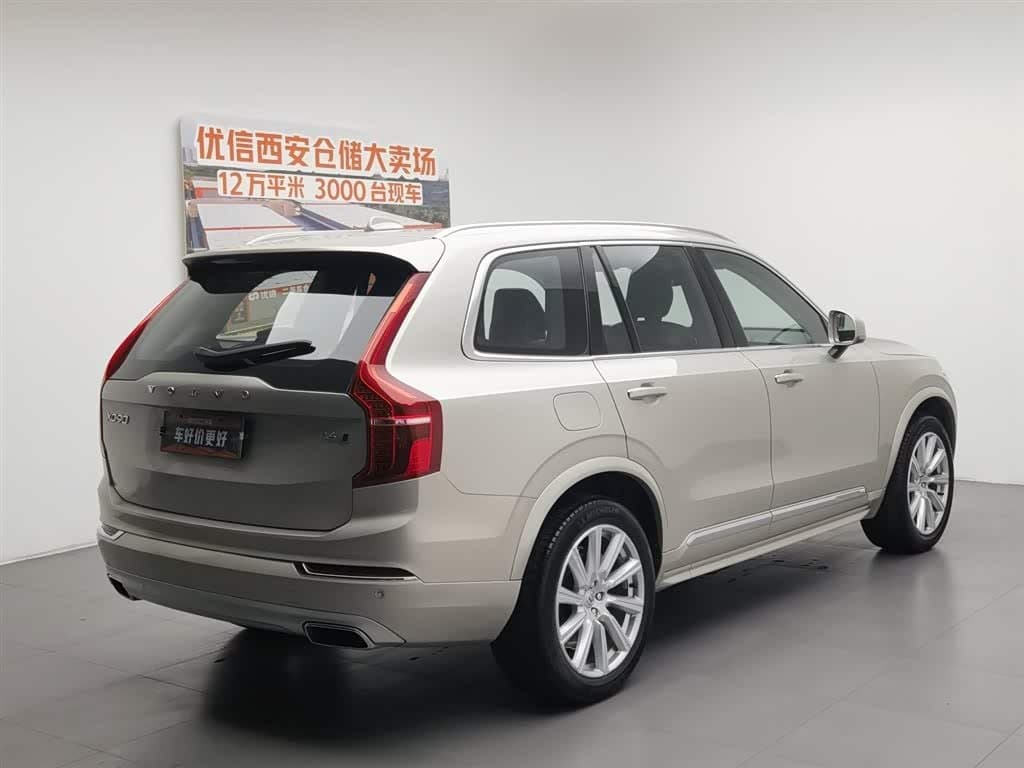 2018 Volvo XC90 银灰色, 31,300 km, China export – photo 2