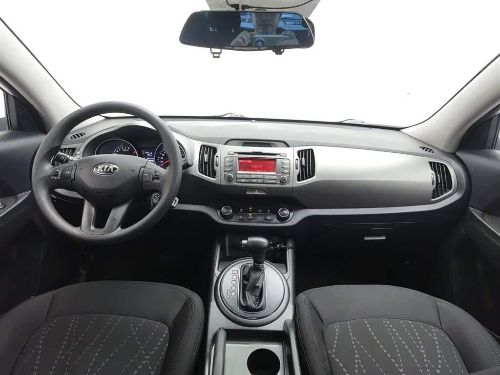 2016 Kia Sportage White, 79,000 km, China export – photo 5