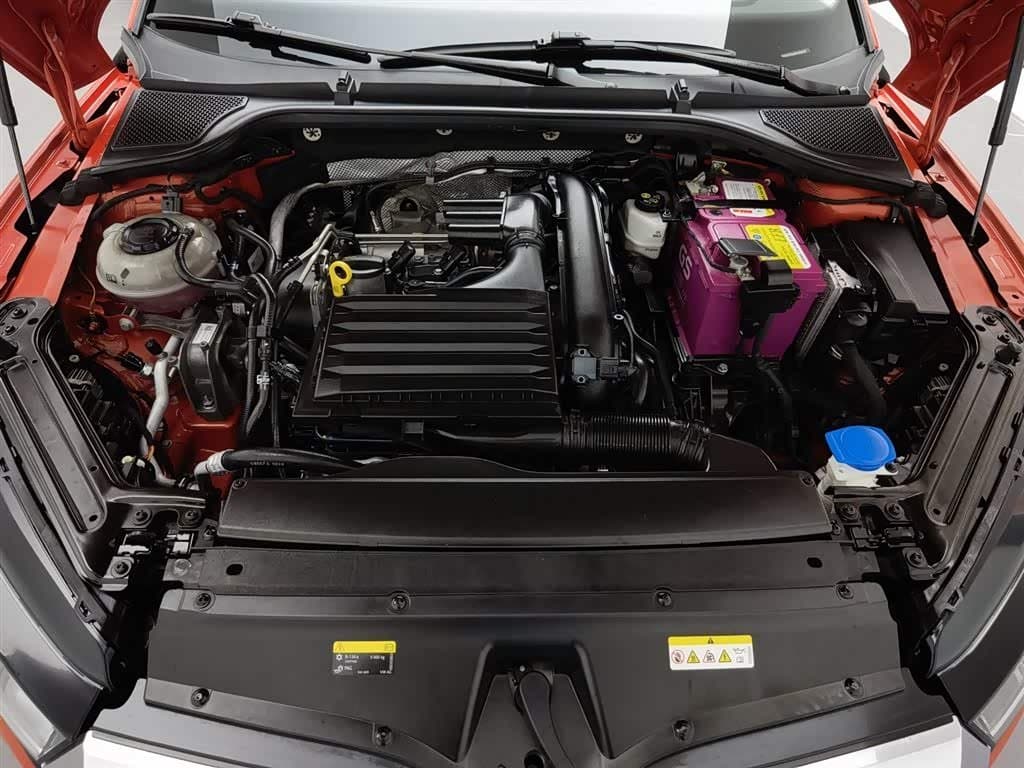 2021 Škoda Octavia Red, 44,500 km, China export – photo 6