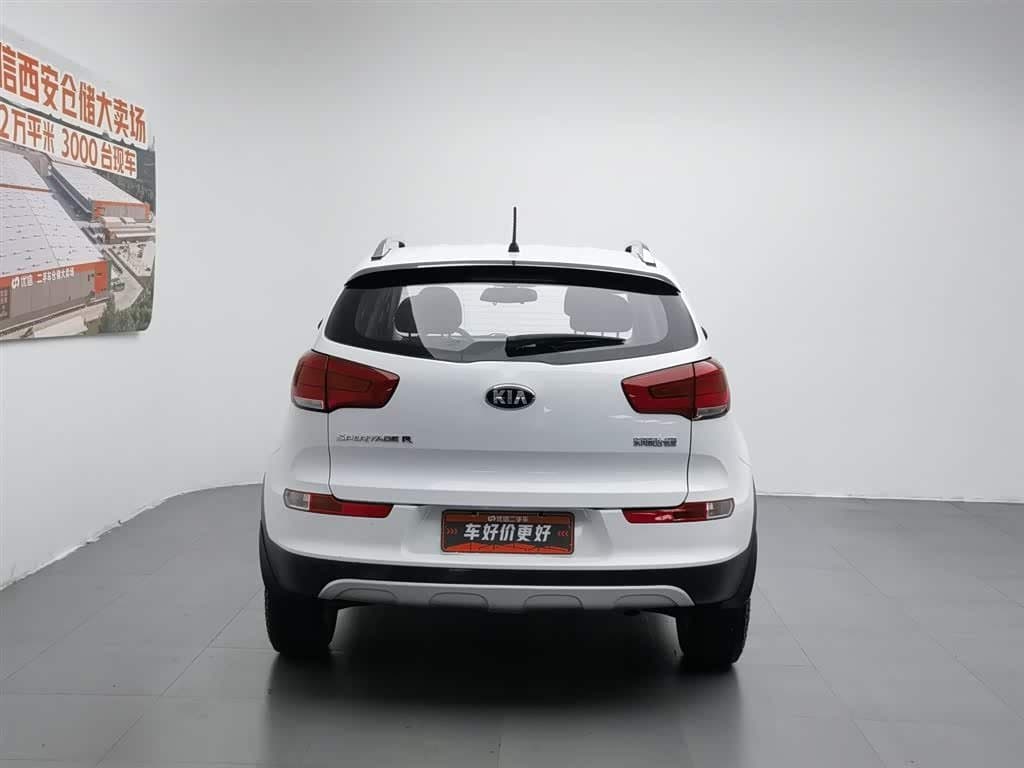 2016 Kia Sportage White, 79,000 km, China export – photo 4