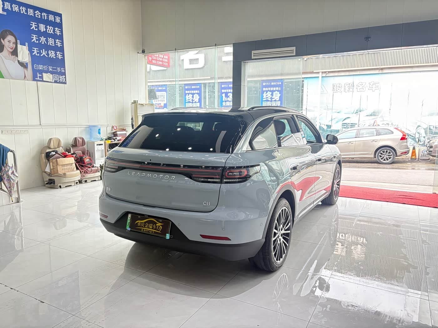 2025 Leapmotor C11 银灰色, 4,000 km, China export – photo 4