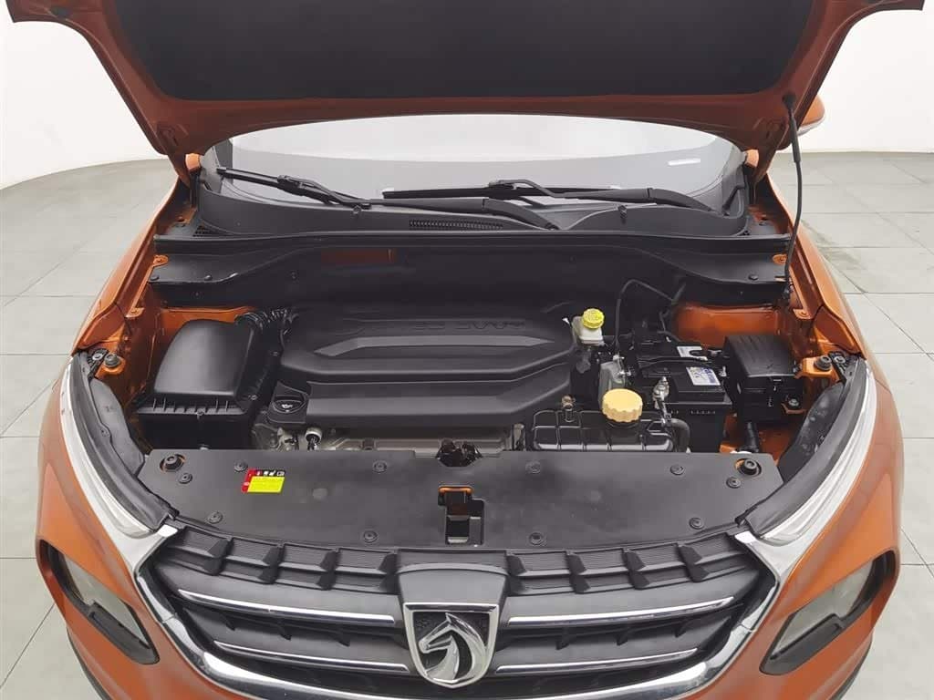 2017 Baojun 510 Yellow, 57,100 km, China export – photo 6