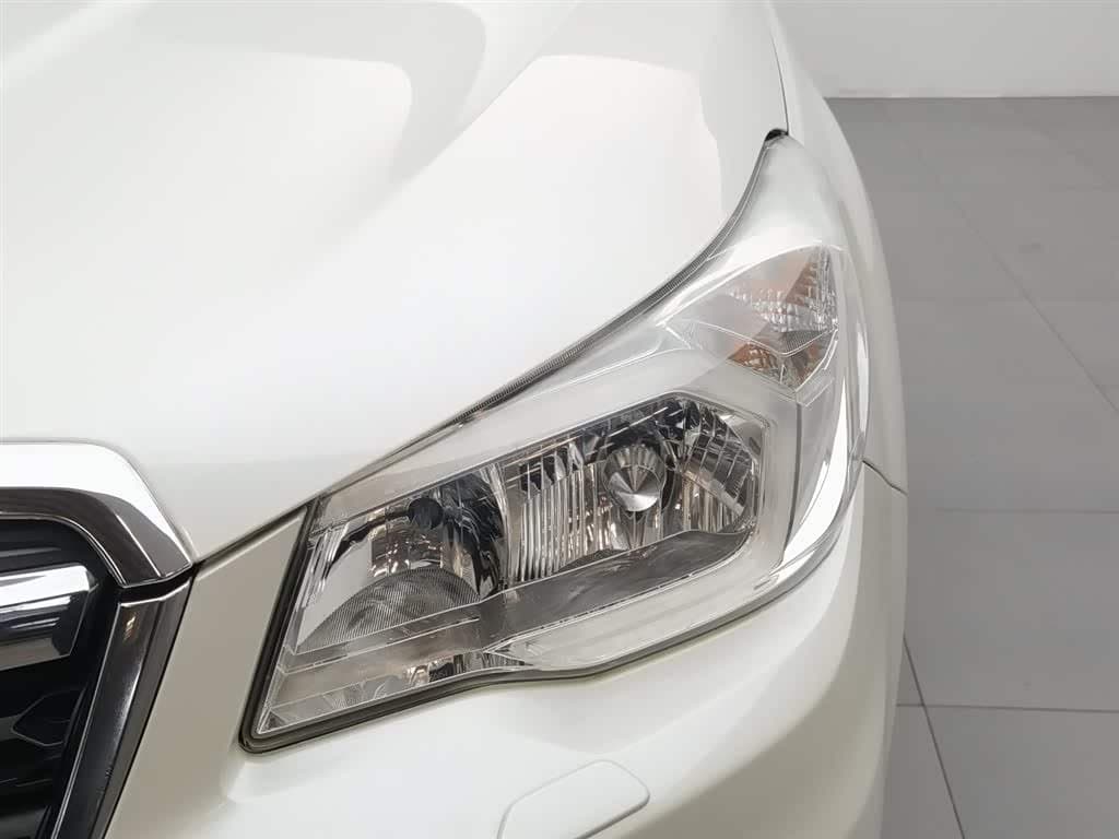 2012 Subaru Forester White, 109,100 km, China export – photo 7