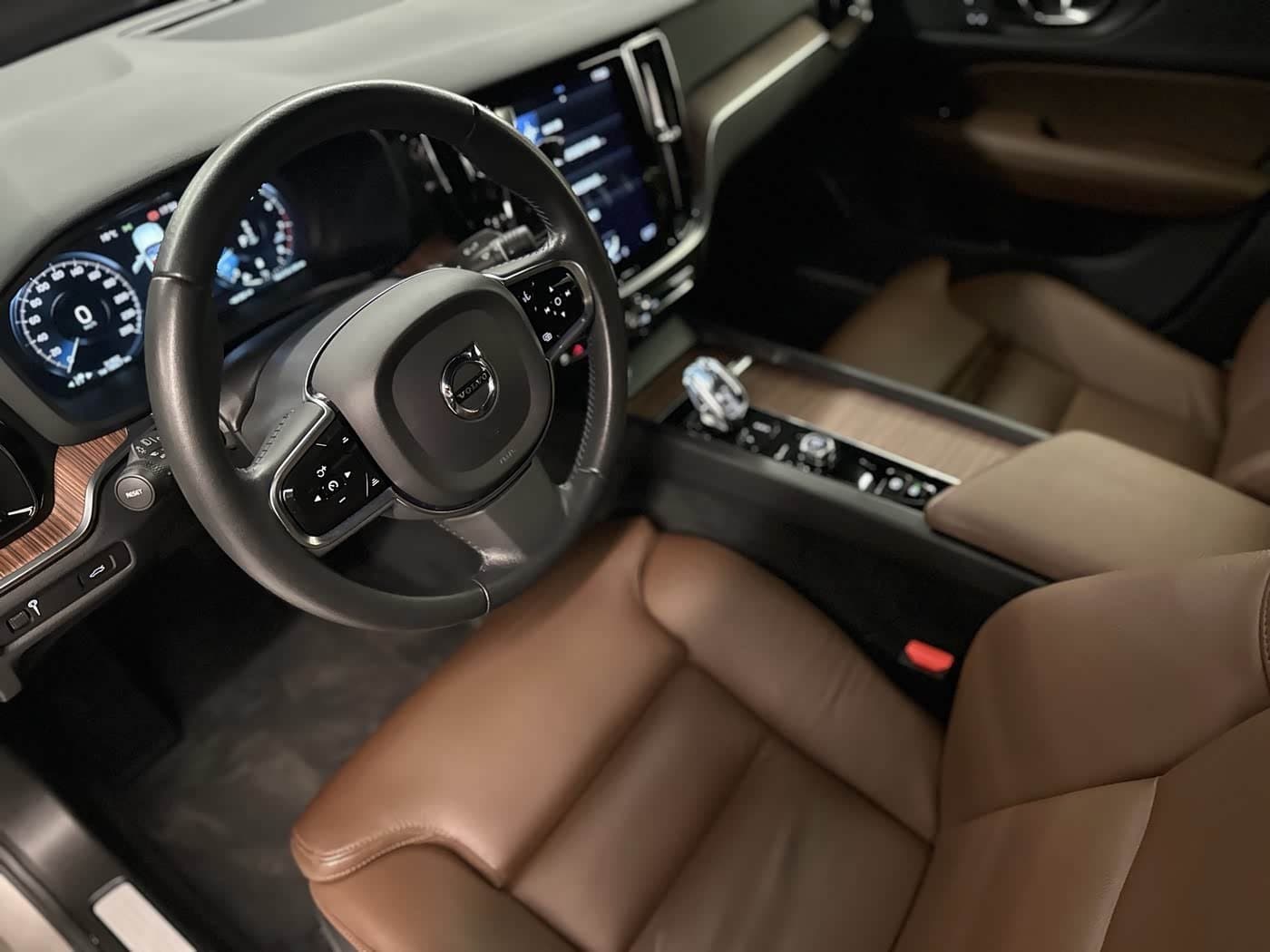 2021 Volvo S60 Champagne, 30,000 km, China export – photo 5