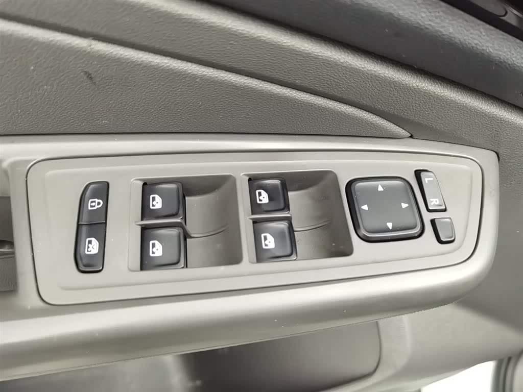 2019 Jetta VS5 White, 73,700 km, China export – photo 9