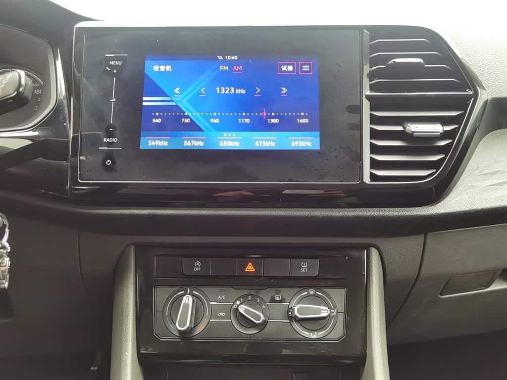 2019 Jetta VS5 White, 73,700 km, China export – photo 12