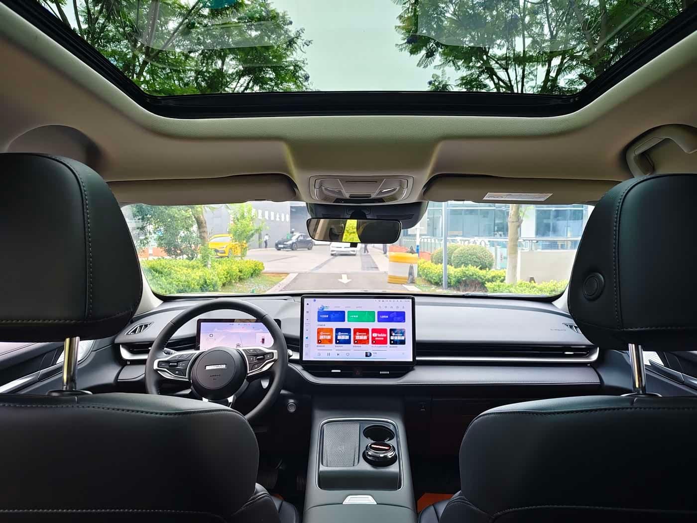 2024 Haval H6 银灰色, 11,000 km, China export – photo 4