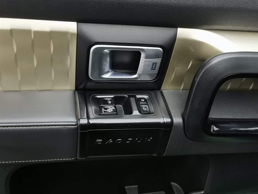 2022 Baojun KiWi EV Green, 52,700 km, China export – photo 9
