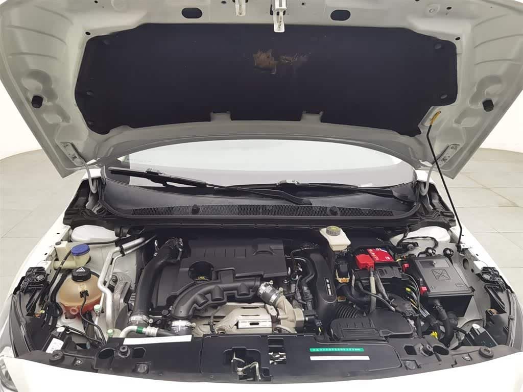 2016 Peugeot 408 White, 76,000 km, China export – photo 6